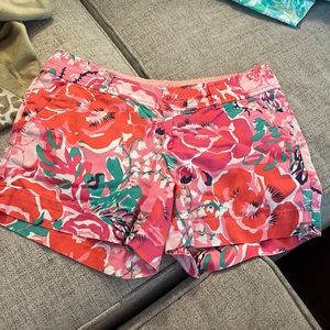 Lily Pulitzer Shorts Size 4